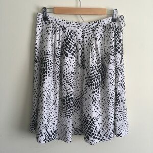 Pink Tartan | White and Black Printed Skirt 8